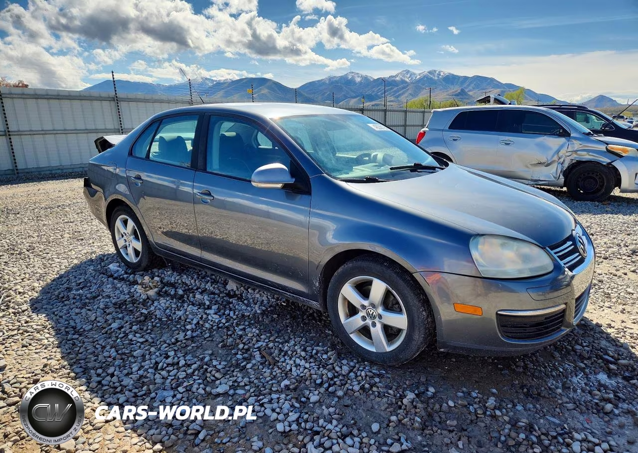 2008 Volkswagen Jetta S VIN:3VWJM71K68M162092 - 4