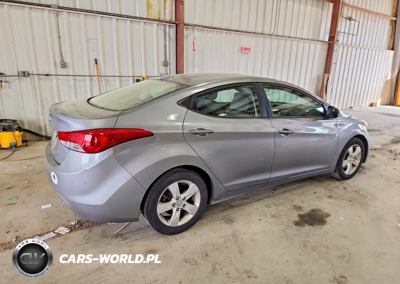 2011 Hyun Elantra VIN:KMHDH4AE4BU127126 - 3