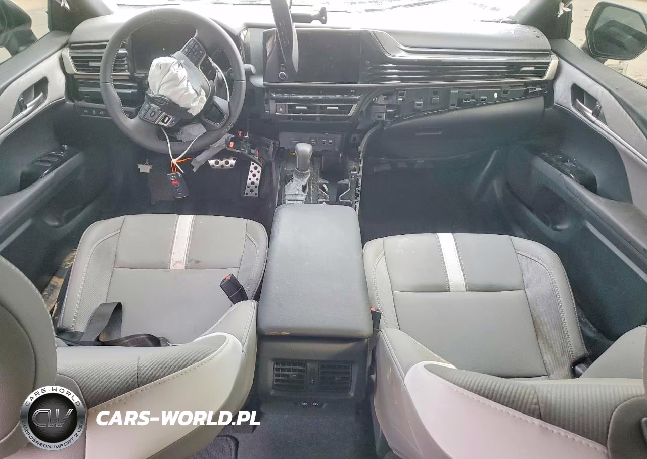 2025 Toyota Camry Se VIN:4T1DAACK7SU040519 - 8