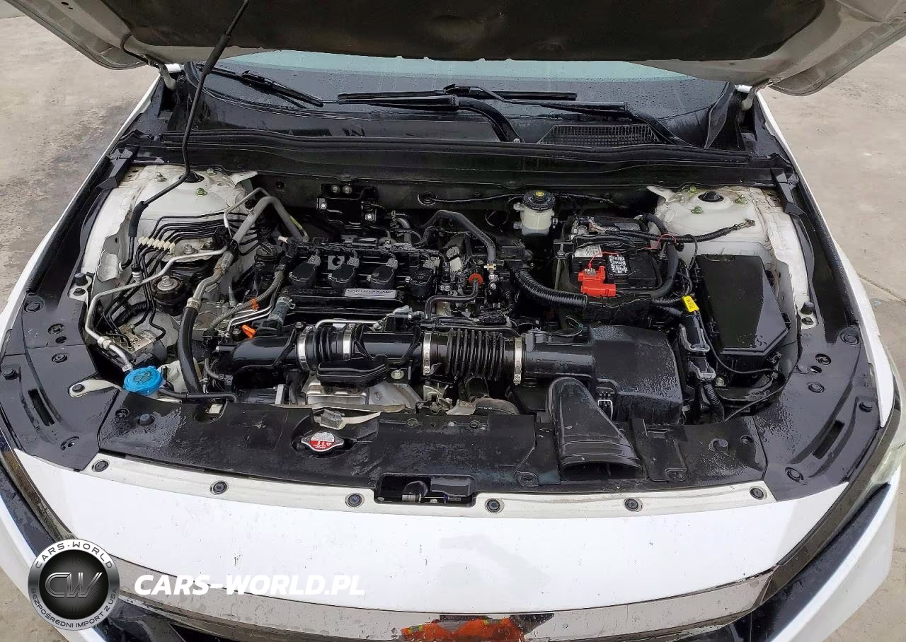 2018 Honda Accord Sport VIN:1HGCV1F3XJA050410 - 11