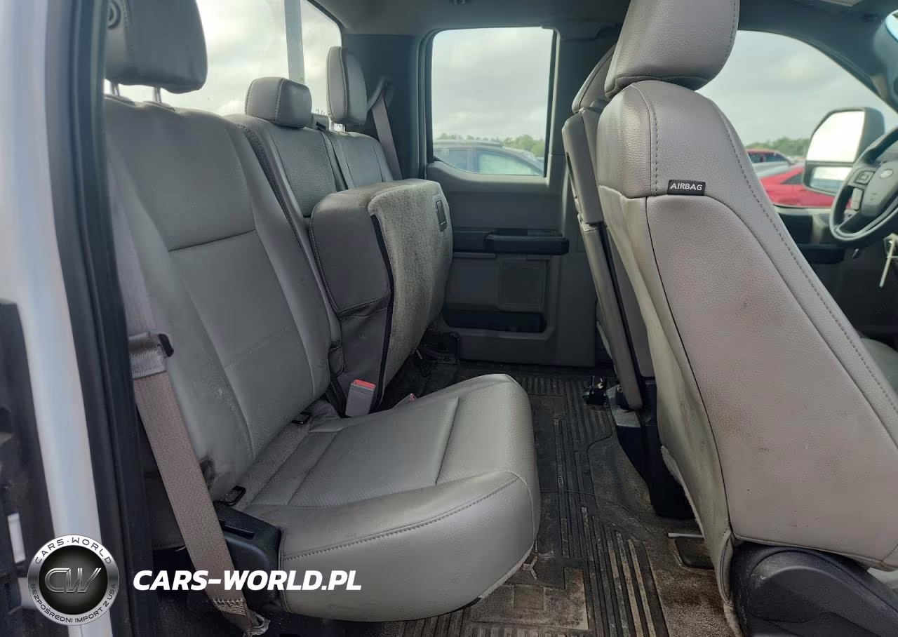 2018 Ford F250 Super Duty Utility - Service Truck VIN:1FT7X2A64JEB47659 - 10