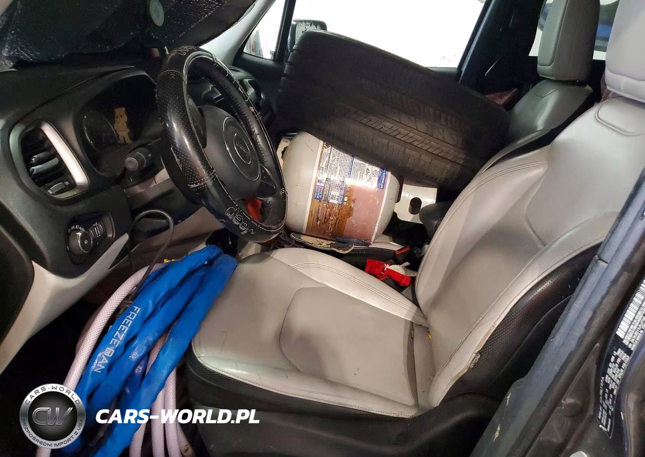 2020 Jeep Renegade Limited VIN:ZACNJBD11LPL97795 - 7