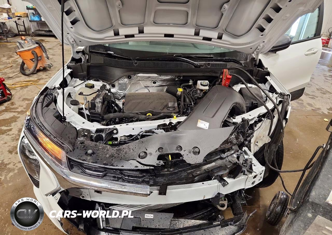 2025 Chevrolet Trax Ls VIN:KL77LFEP8SC214117 - 12