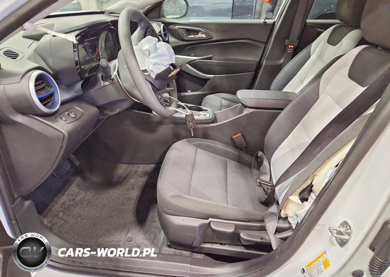 2025 Chevrolet Trax Ls VIN:KL77LFEP8SC214117 - 7