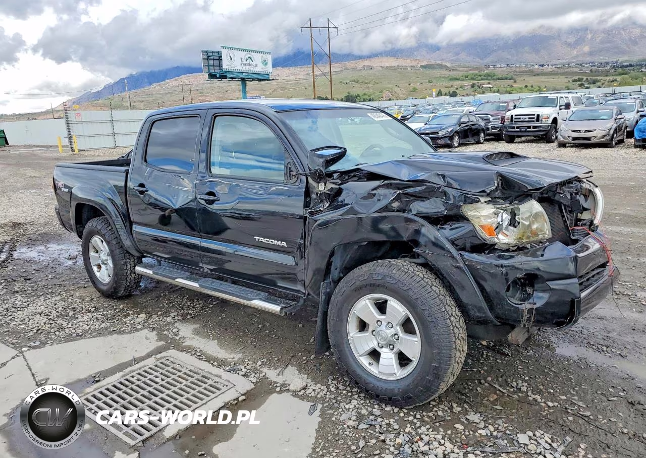 2011 Toyota Tacoma Prerunner V6 VIN:5TFJU4GN0BX007252 - 4