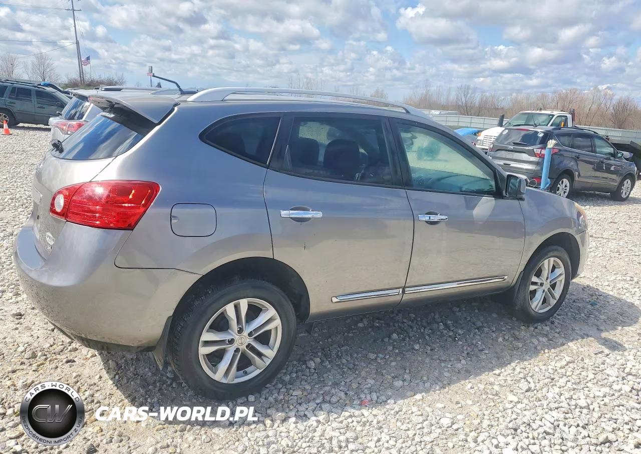 2013 Nissan Rogue S VIN:JN8AS5MT1DW500384 - 3