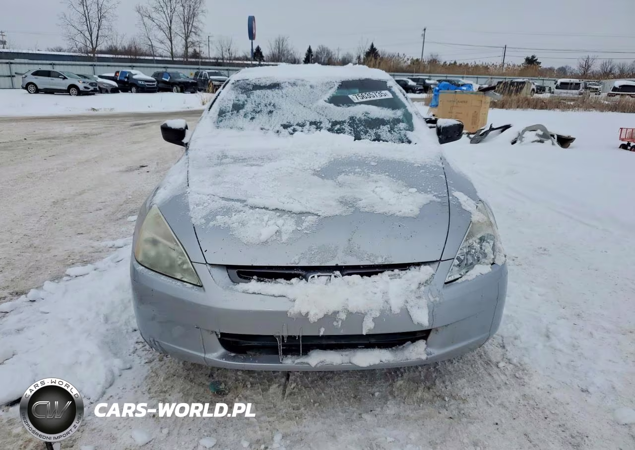 2005 Honda Accord Dx VIN:1HGCM56135A147155 - 5