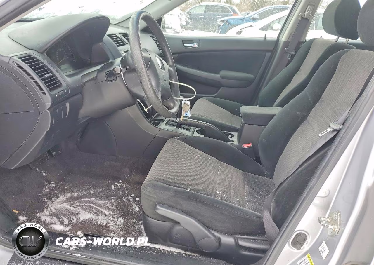 2005 Honda Accord Dx VIN:1HGCM56135A147155 - 7