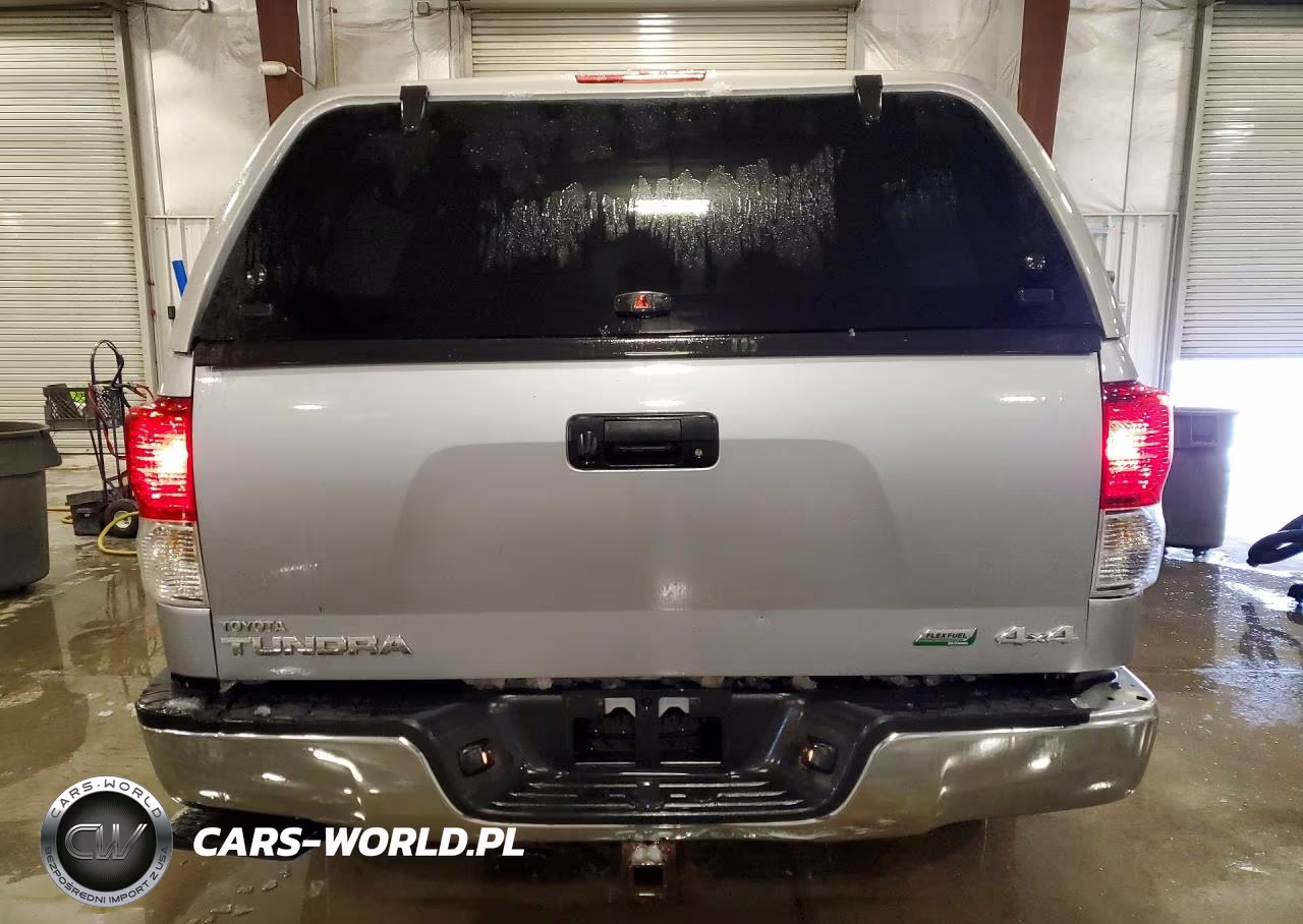 2013 Toyota Tundra VIN:5TFDW5F1XDX284201 - 6