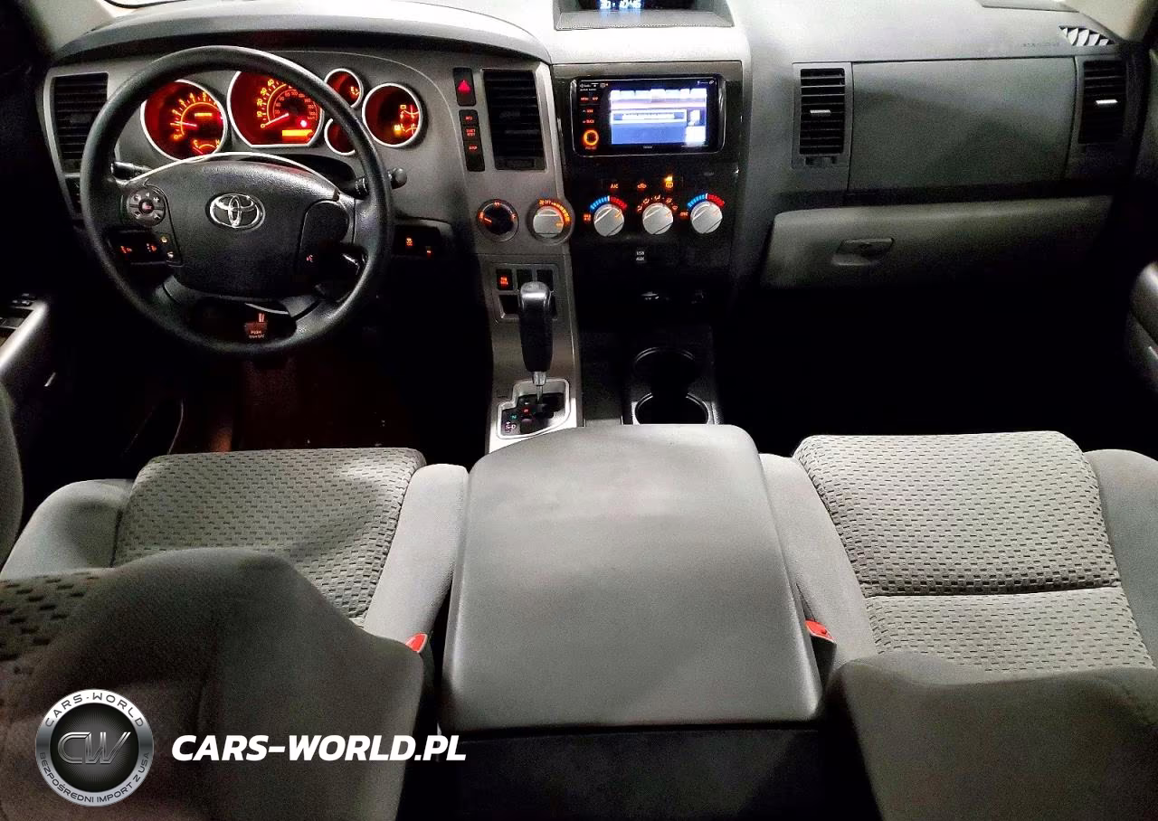 2013 Toyota Tundra VIN:5TFDW5F1XDX284201 - 8