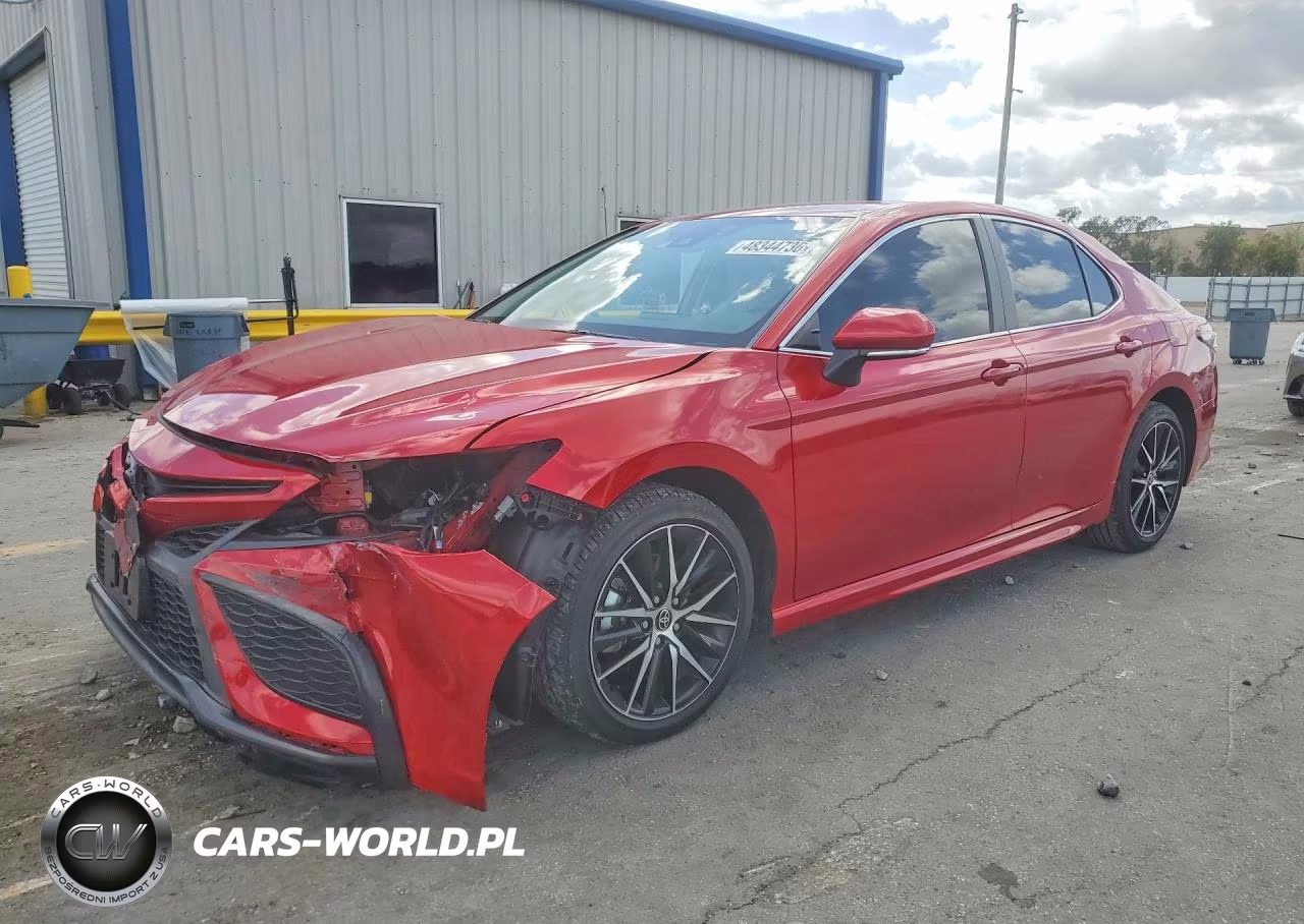 2023 Toyota Camry Se – zdjęcie 1 z 13