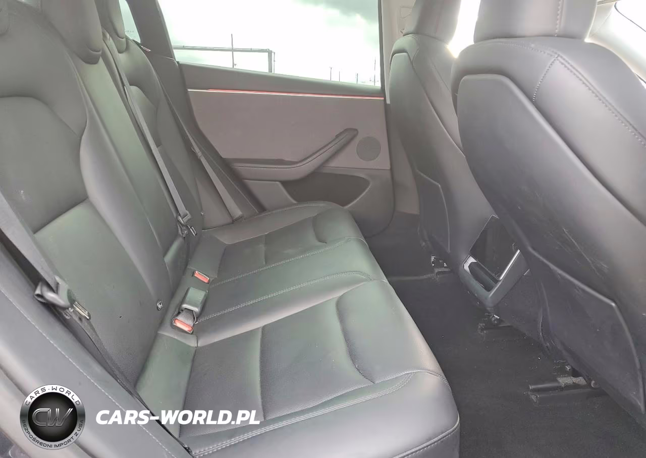 2025 Tesla Model 3 VIN:5YJ3E1EA5SF969304 - 10