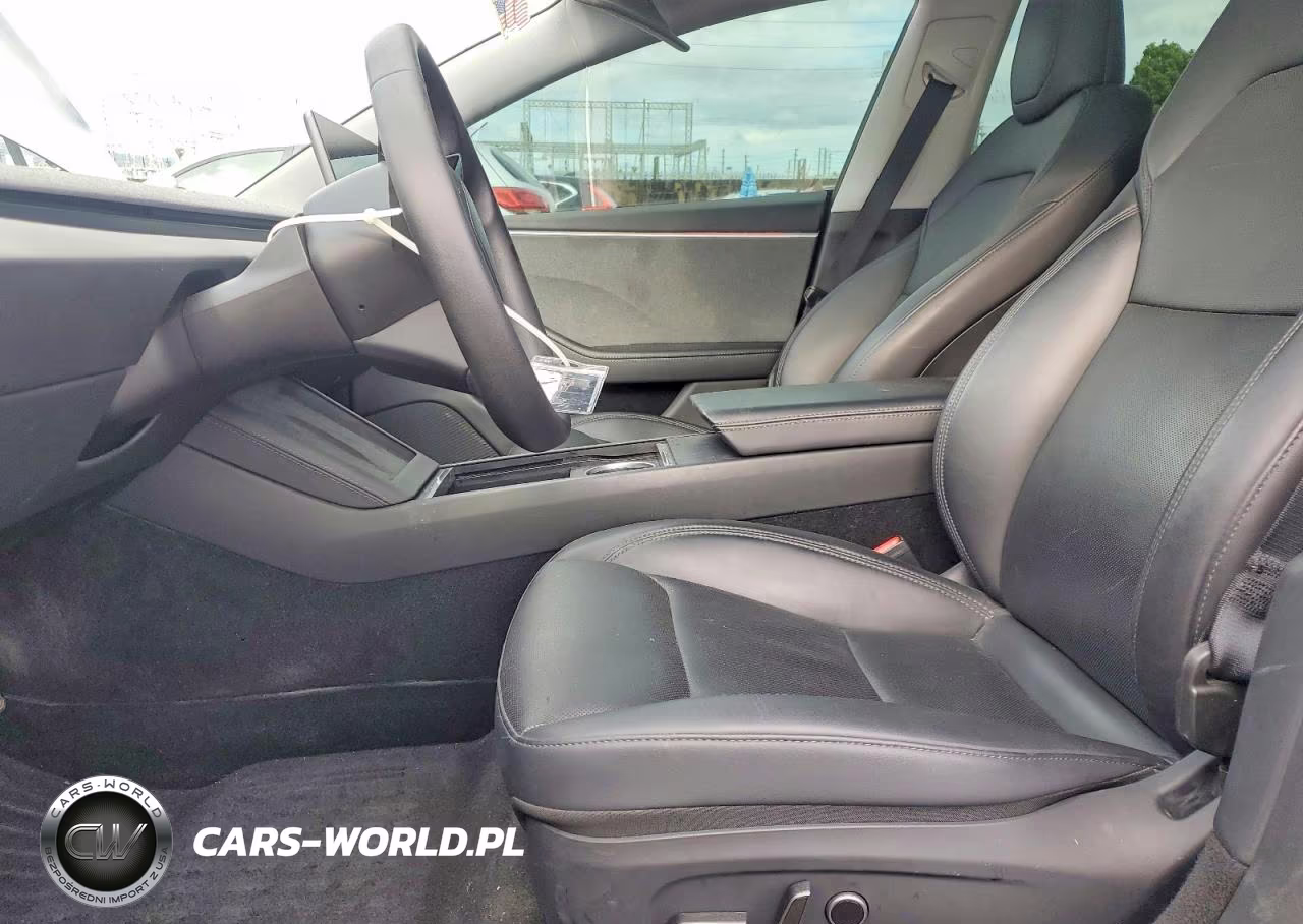 2025 Tesla Model 3 VIN:5YJ3E1EA5SF969304 - 7
