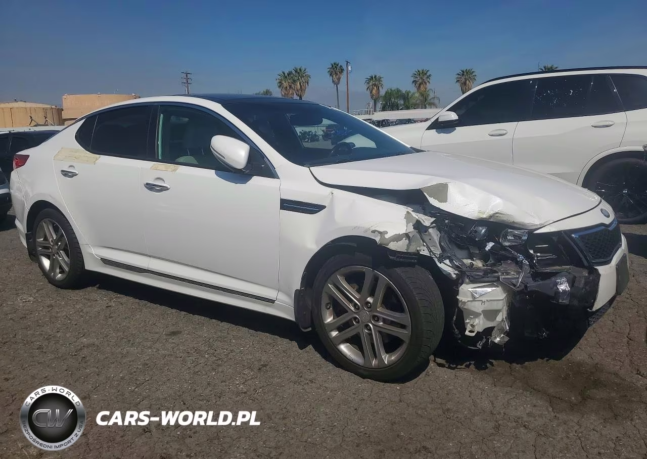 2013 Kia Optima Sx VIN:5XXGR4A68DG172540 - 4