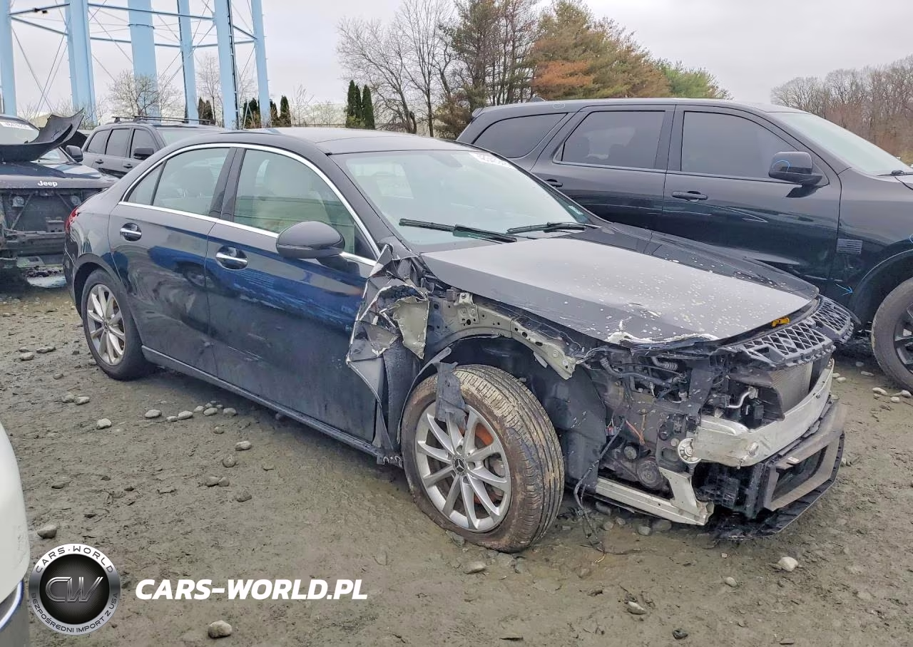 2021 Mercedes-Benz A 220 4Matic VIN:W1K3G4FB9MJ291595 - 4