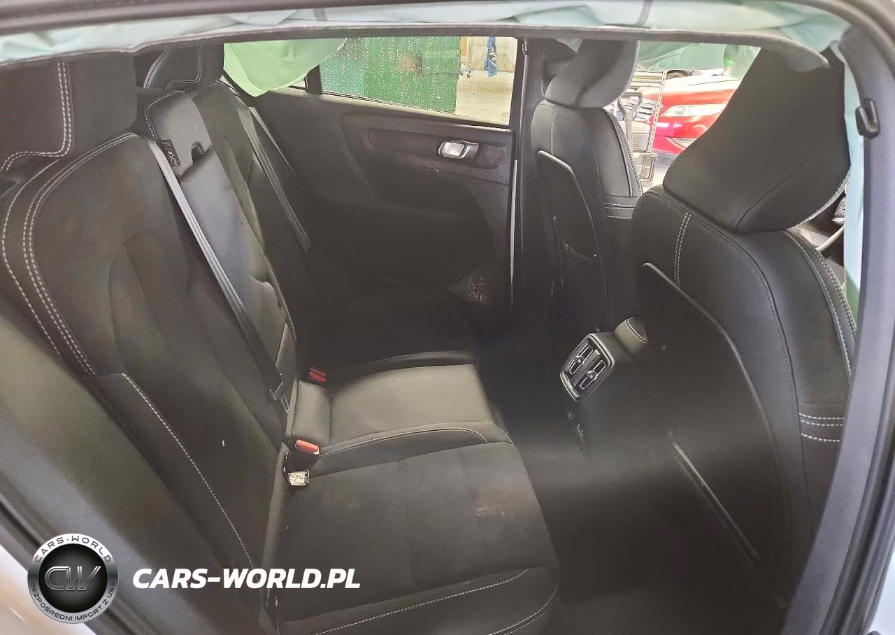 2023 Volvo C40 Recharge Ultimate VIN:YV4ED3GM4P2055695 - 11