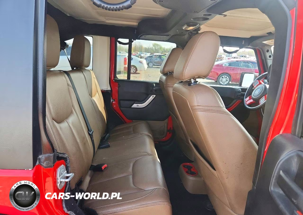 2015 Jeep Wrangler Unlimited Rubicon VIN:1C4BJWFG6FL567754 - 11