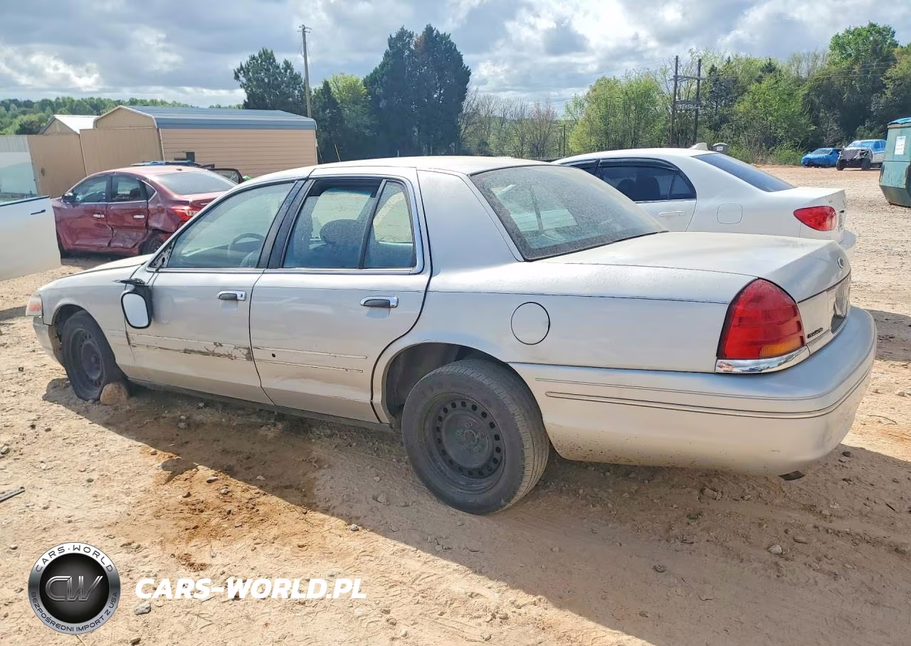 2000 Ford Crown Victoria Police Interceptor VIN:2FAFP71W1YX101634 - 2
