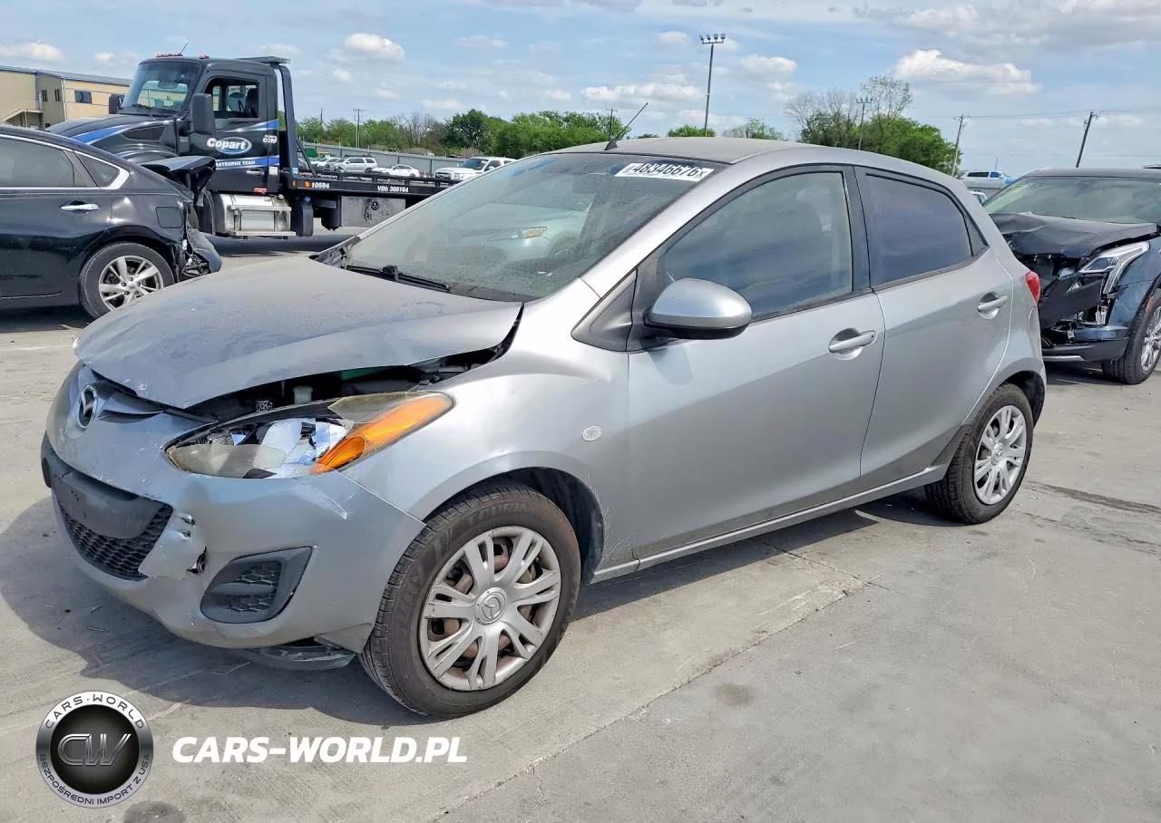 2013 Mazda Mazda 2