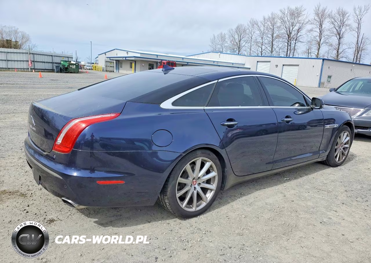 2014 Jaguar Xj VIN:SAJWJ1CD6E8V63804 - 3
