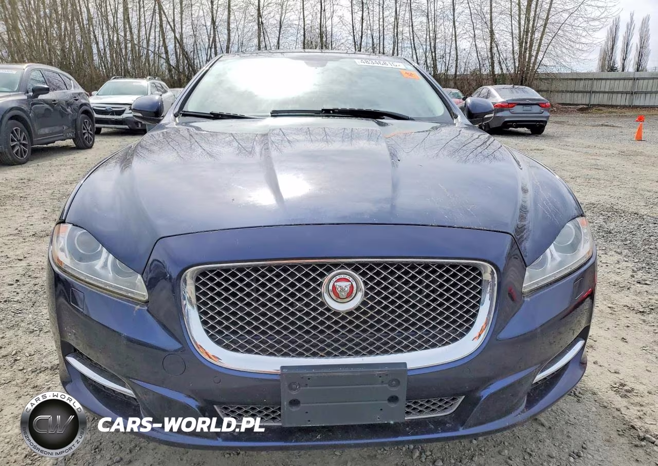 2014 Jaguar Xj VIN:SAJWJ1CD6E8V63804 - 5