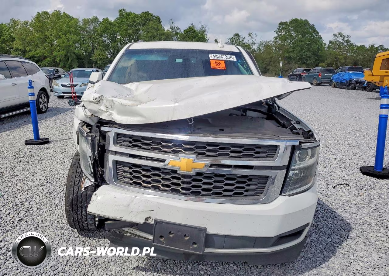 2019 Chevrolet Suburban C1500 Lt VIN:1GNSCHKC0KR143994 - 5