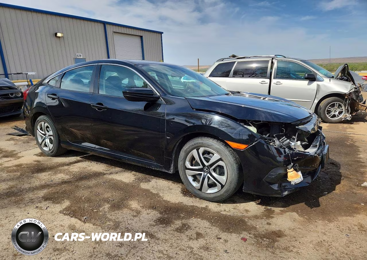 2018 Honda Civic Lx VIN:2HGFC2F52JH557166 - 4