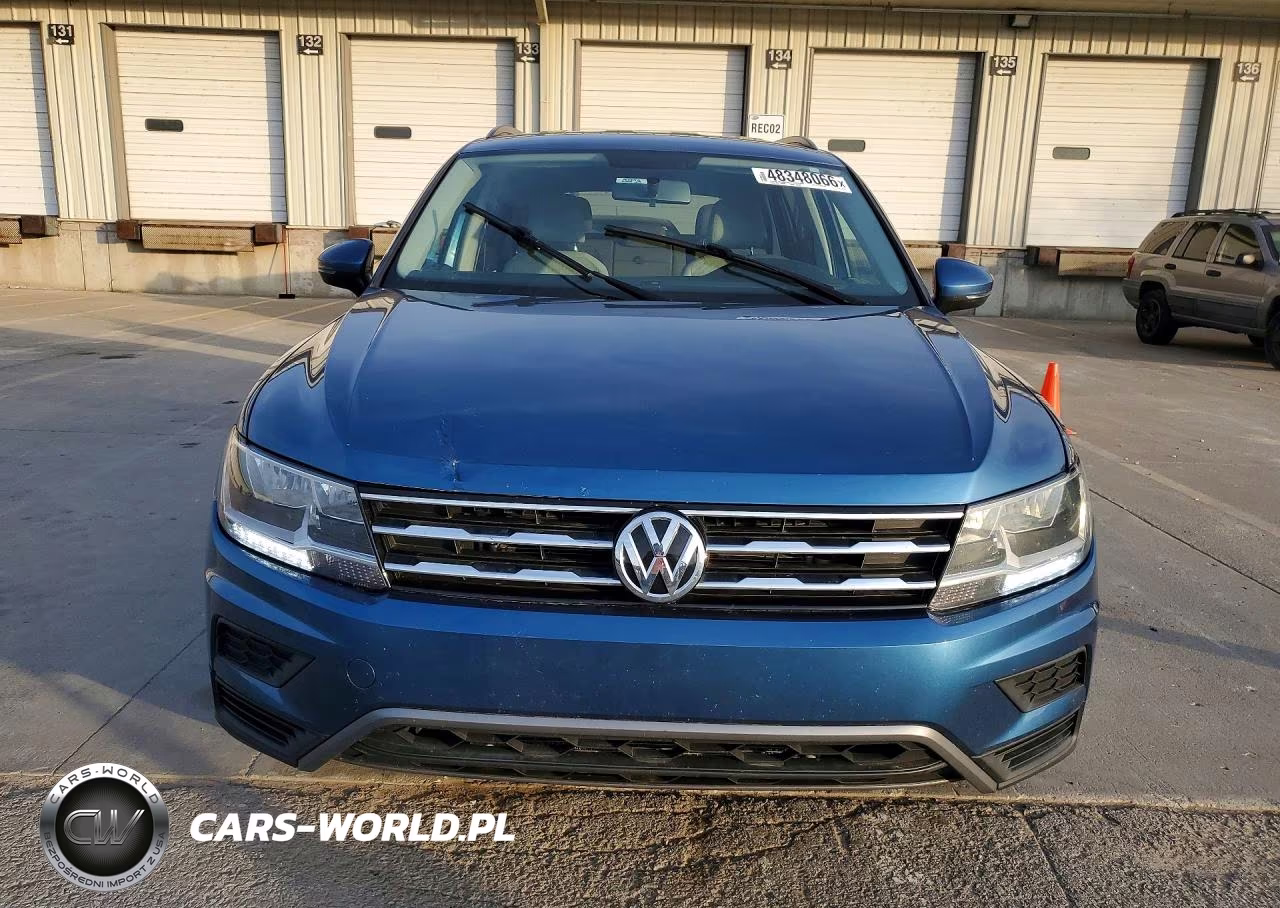 2018 Volkswagen Tiguan S VIN:3VV1B7AX8JM120535 - 5