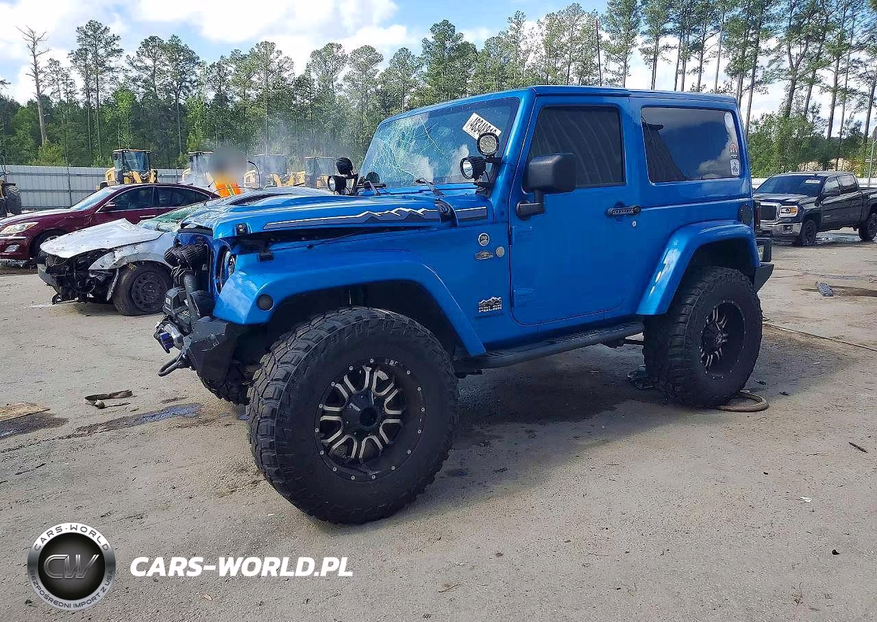 2014 Jeep Wrangler Sahara – zdjęcie 1 z 13