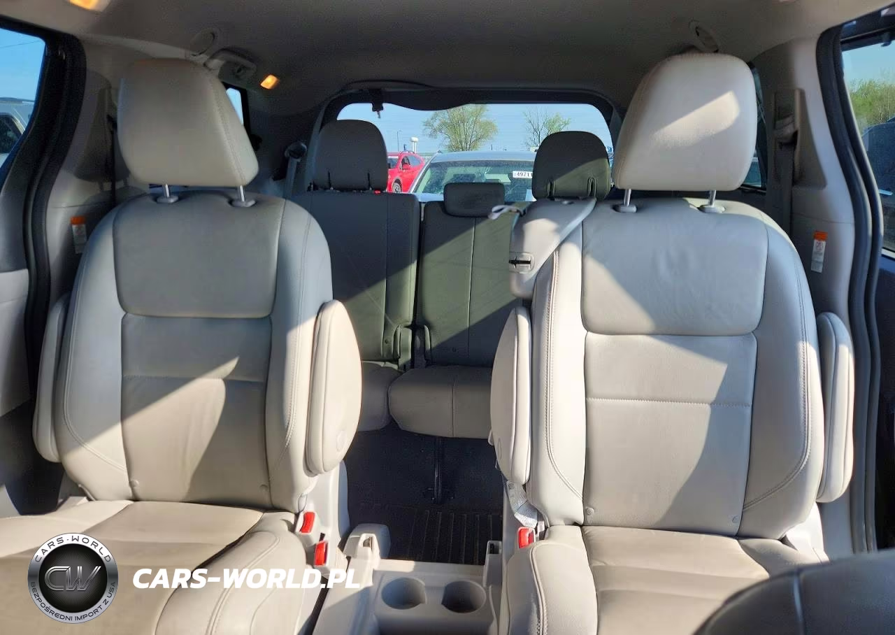 2020 Toyota Sienna Xle Premium 8-Passenger VIN:5TDYZ3DC5LS075700 - 10