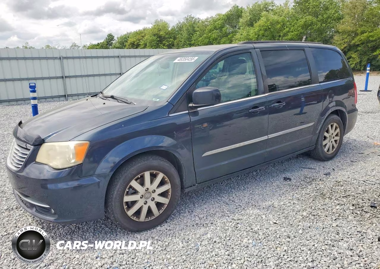 2014 Chrysler Town & Country Touring