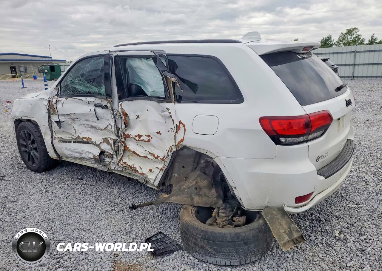 2018 Jeep Grand Cherokee Laredo VIN:1C4RJEAG0JC354100 - 2