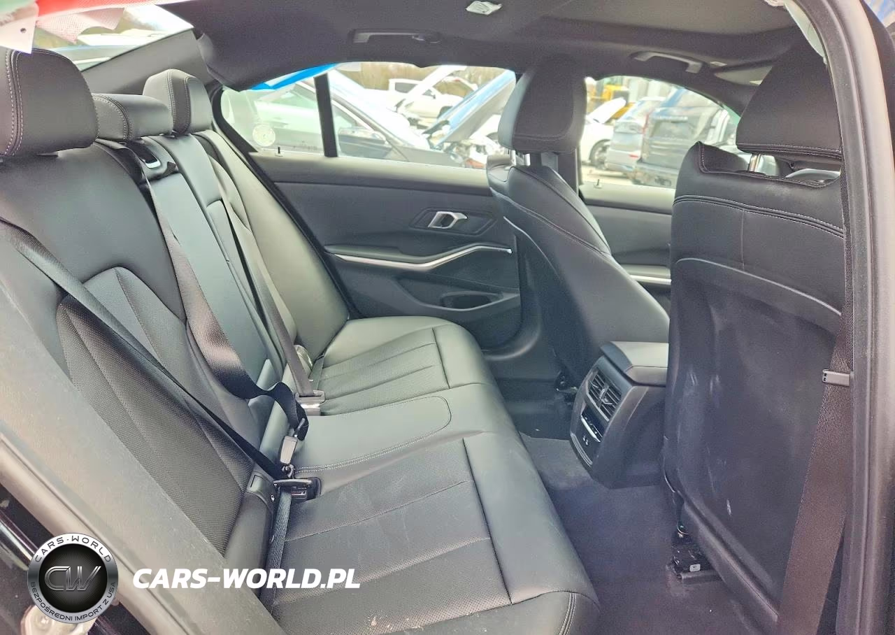 2026 BMW 330Xi VIN:3MW89CW02T8F93384 - 10