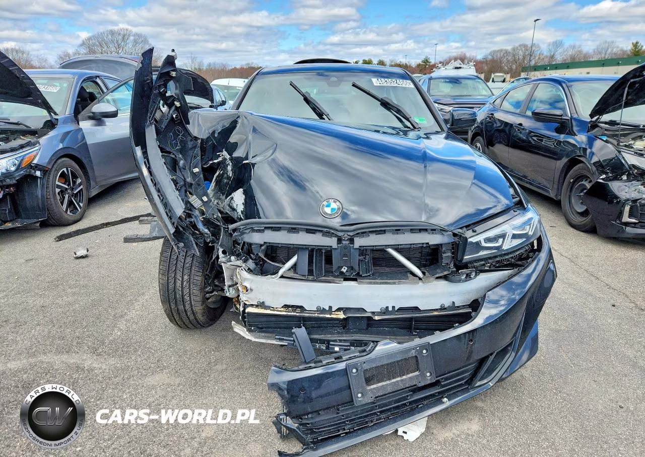 2026 BMW 330Xi VIN:3MW89CW02T8F93384 - 5
