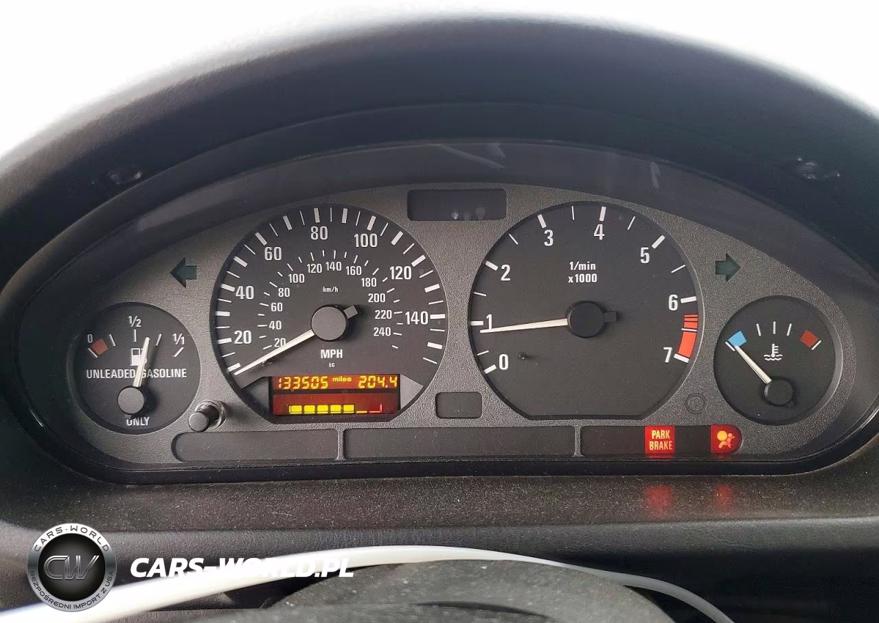 1998 BMW Z3 1.9 VIN:4USCH7339WLE10157 - 9