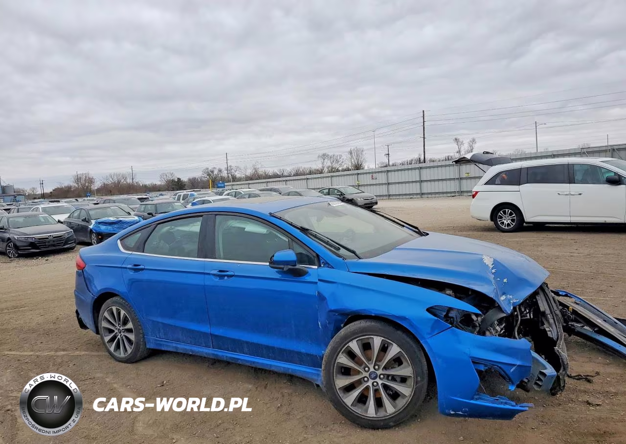 2020 Ford Fusion Se VIN:3FA6P0T95LR191506 - 4