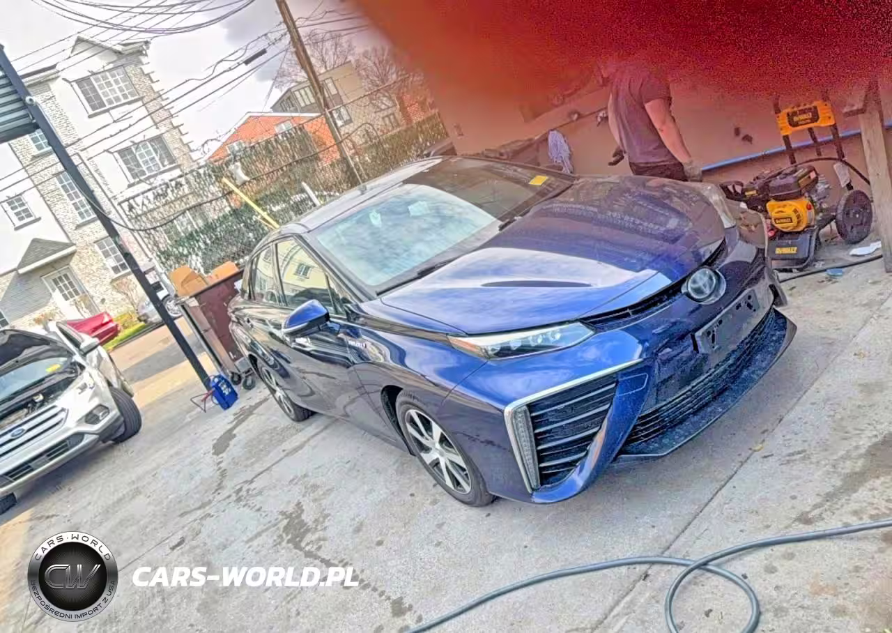 2016 Toyota Mirai Base