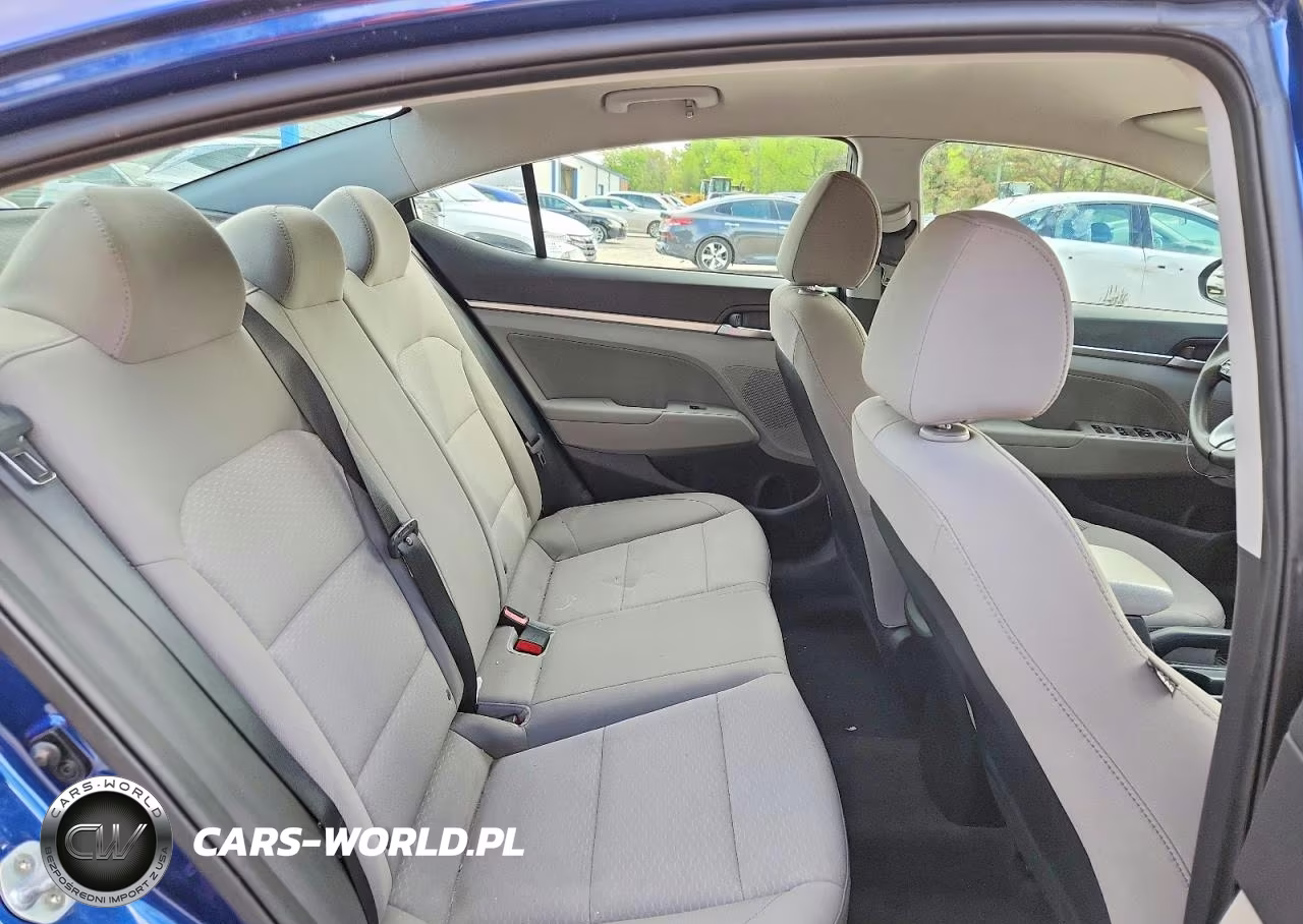 2019 Hyundai Elantra Sel VIN:5NPD84LF9KH483561 - 10