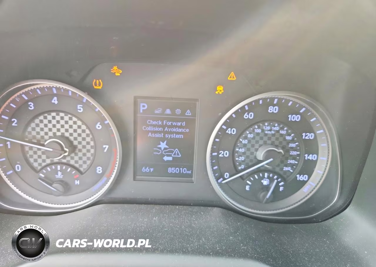 2019 Hyundai Elantra Sel VIN:5NPD84LF9KH483561 - 9