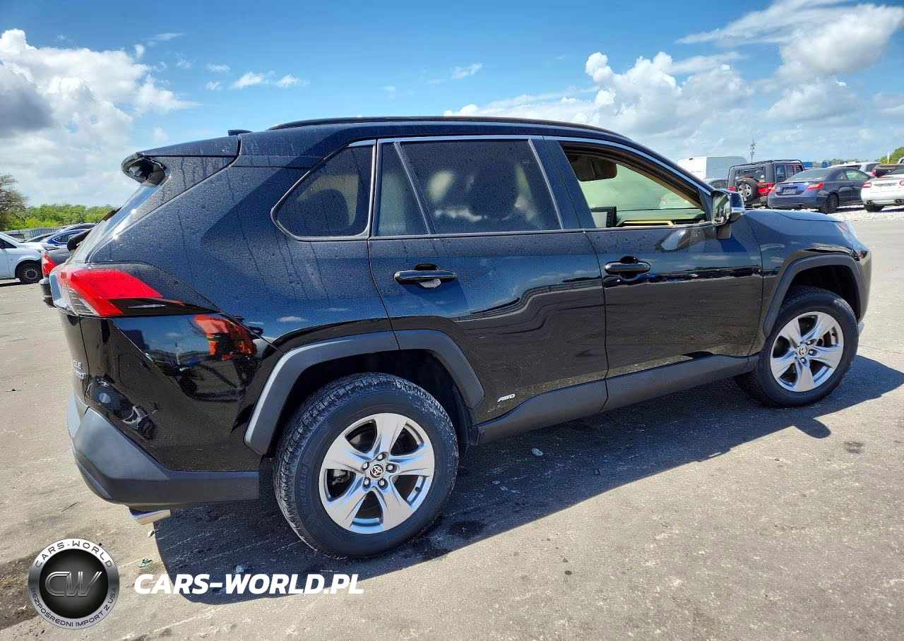 2022 Toyota Rav4 Hybrid Xle VIN:JTMRWRFV6ND156038 - 3