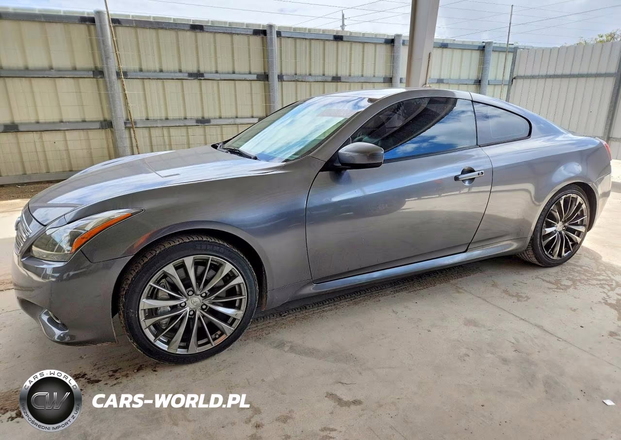 2012 Infiniti G37 Journey
