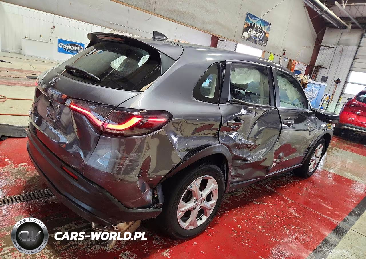 2024 Honda Hr-V Lx VIN:3CZRZ2H30RM772283 - 3