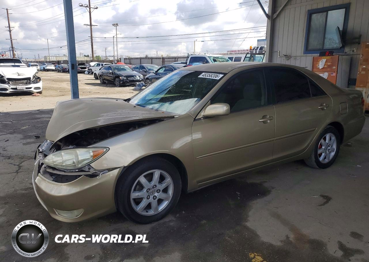 2005 Toyota Camry Le