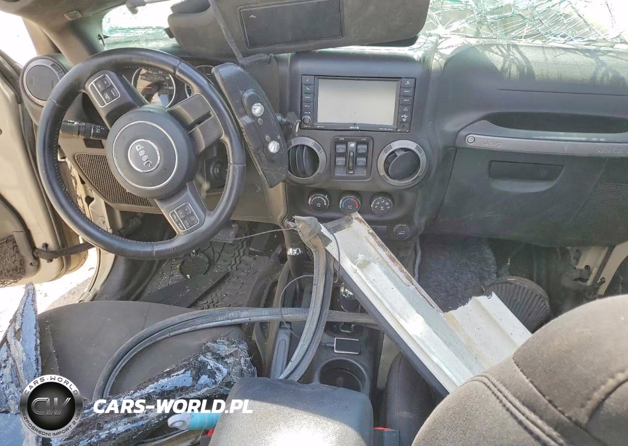 2016 Jeep Wrangler Unlimited Sport VIN:1C4BJWDG8GL291386 - 8
