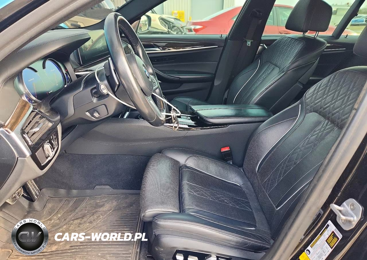 2018 BMW M550Xi VIN:WBAJB9C52JB036933 - 7