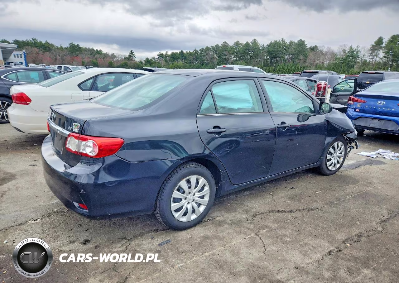 2013 Toyota Corolla Le VIN:2T1BU4EE8DC109469 - 3