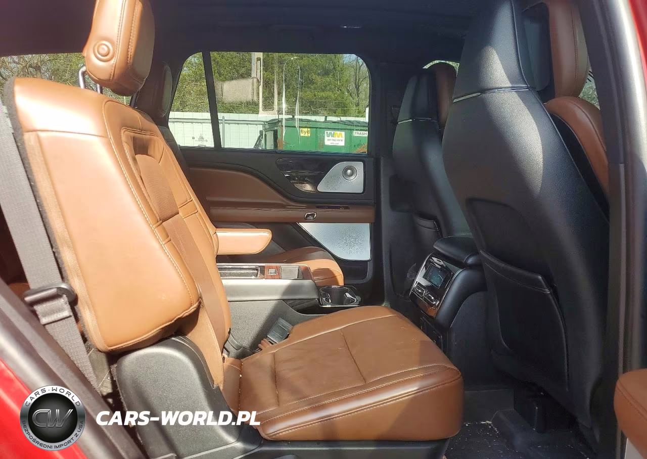2020 Lincoln Aviator Reserve VIN:5LM5J7XC9LGL23138 - 11