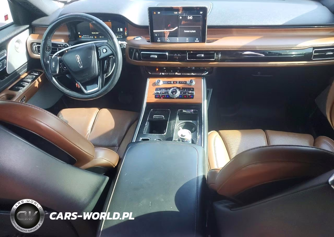 2020 Lincoln Aviator Reserve VIN:5LM5J7XC9LGL23138 - 8