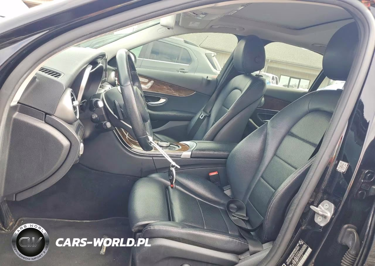 2018 Mercedes-Benz C 300 4Matic VIN:55SWF4KB8JU245418 - 7
