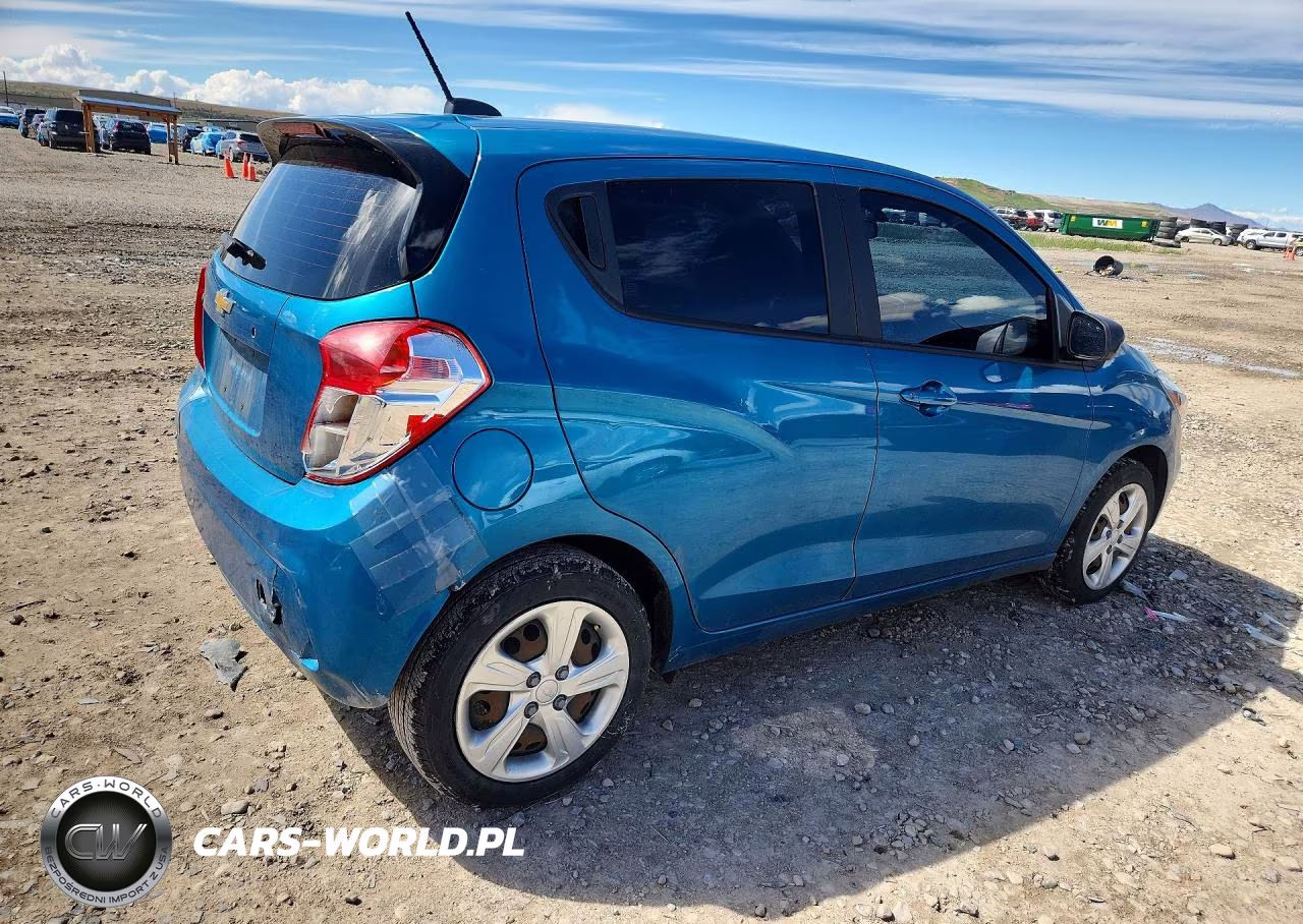 2021 Chevrolet Spark Ls VIN:KL8CB6SAXMC709757 - 3